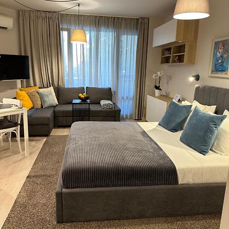Serenity Studio Burgas Bagian luar foto